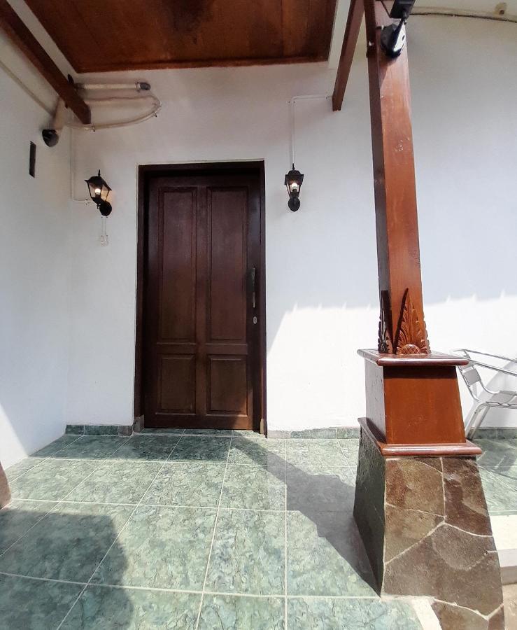 Tempat Tidur & Sarapan Valhalla Boutique *