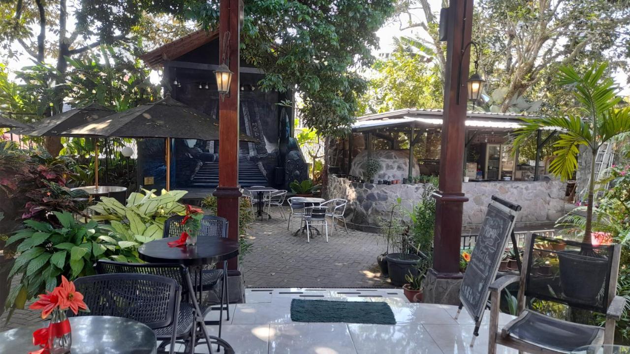 Valhalla Boutique Tempat Tidur & Sarapan Salatiga